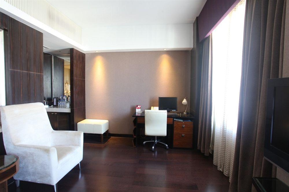 Beijing Changbaishan International Hotel Exterior photo